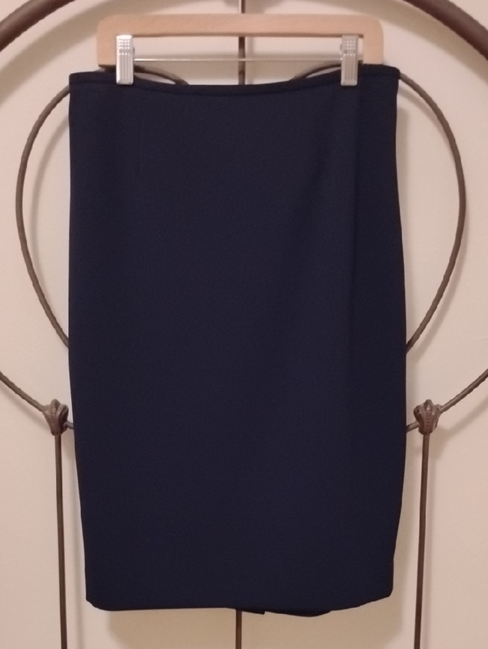 Calvin Klein Formal Stretch Pencil Skirt Navy Size 4 NWT